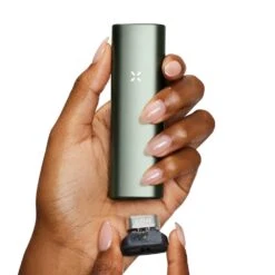 Pax Plus Vaporizer - Sage (green) -Uitgelichte Plantenzaadwinkel paxplus.sage .hand .insert.front 0407